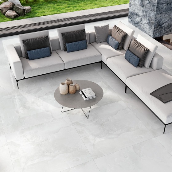 A well-lit image showcasing a variety of flooring materials, each sample clearly labeled.  The scene should be clean and organized, with clear identification of each product. High-quality textures and lighting are important for bringing out the features of each product